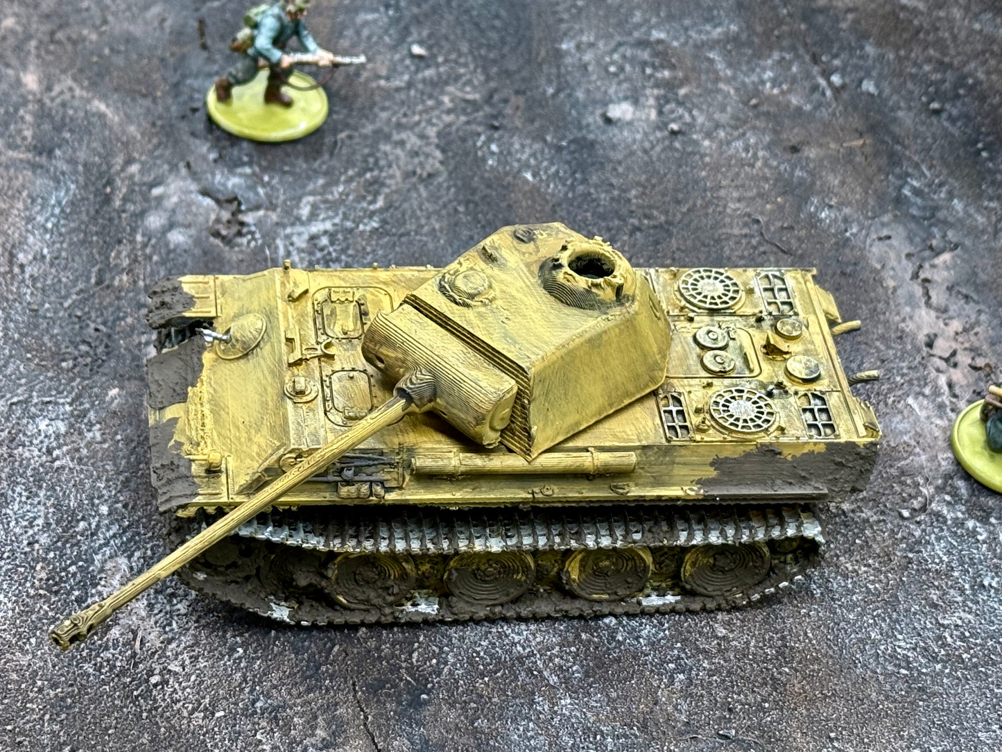 Panther Tank #014