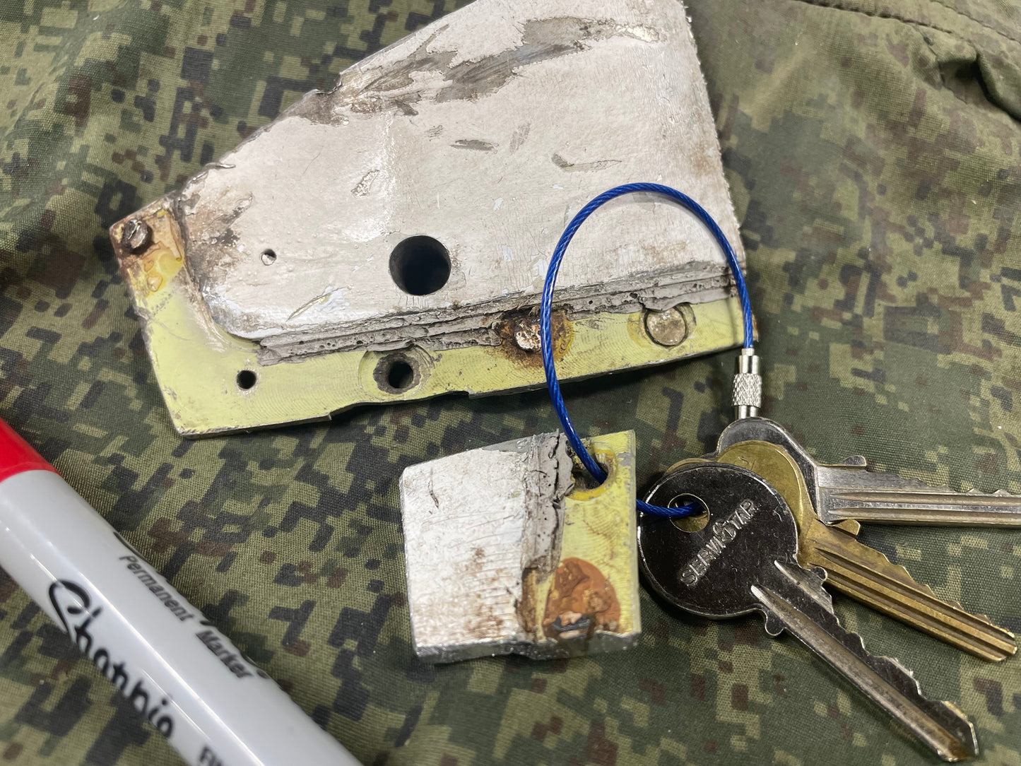 KA-52 Keychain ( RF-90656 / 05 Blue ) #15A —FREE SHIPPING