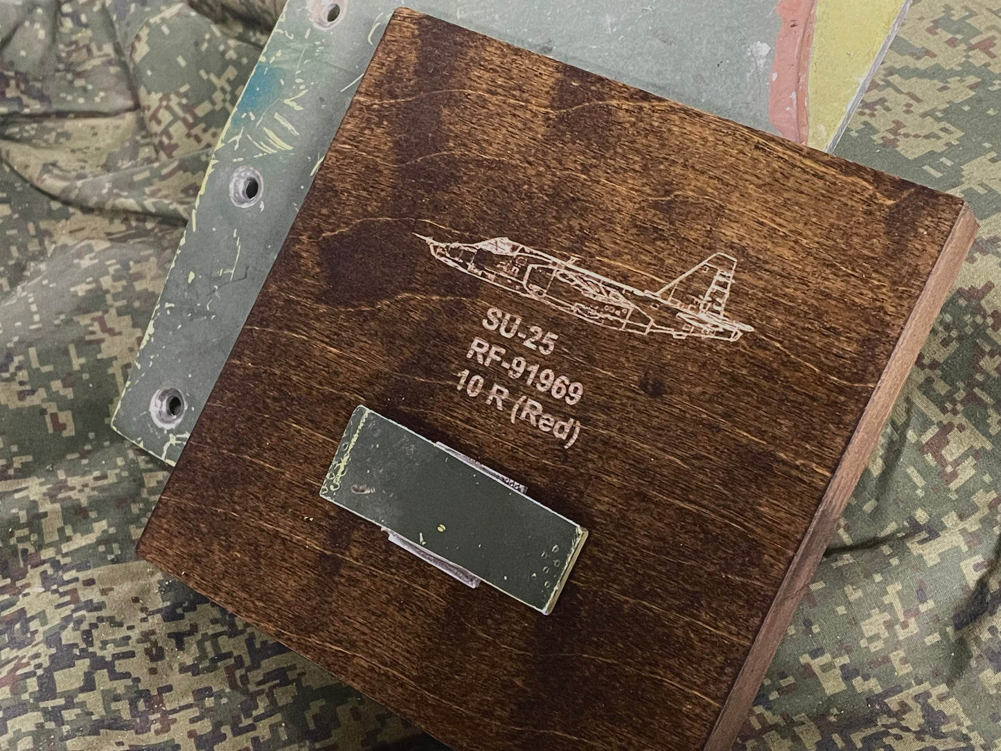 SU-25 (RF-91969) 10 R (Red) LARGE Trophy Plaque - 2022