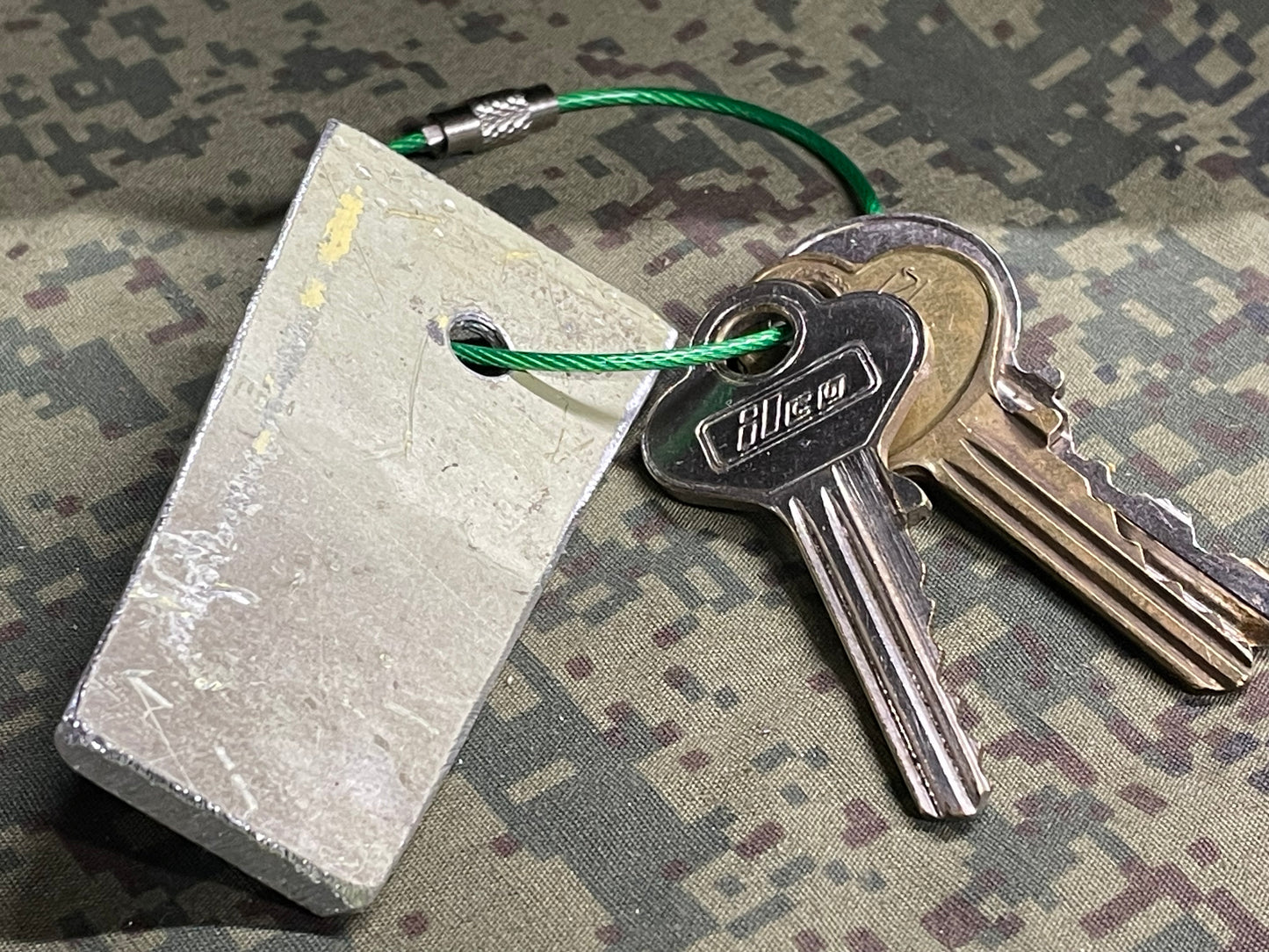 SU-25 (RF-91969 10R)- Keychain #11 —FREE SHIPPING —SPECIAL