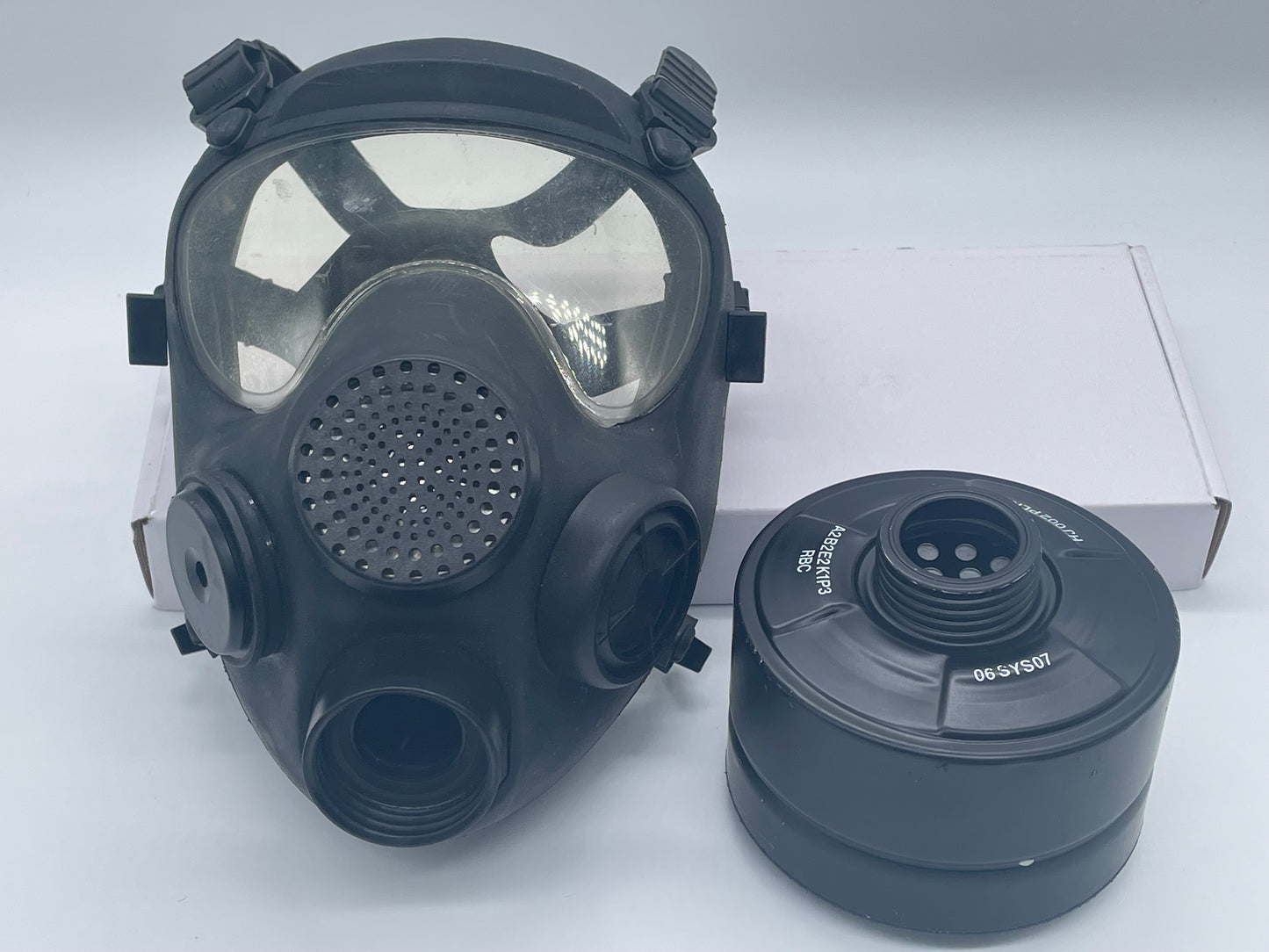 French ARF-A NATO 40mm Gas Mask —FREE SHIPPING