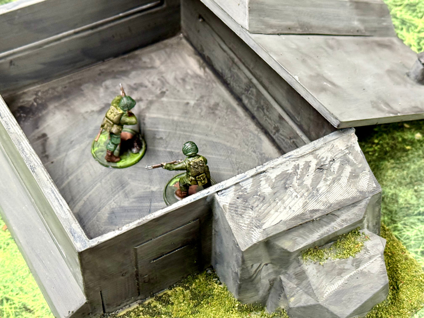Bunker + Hetzer + Radio Opel + obstacles - LOT