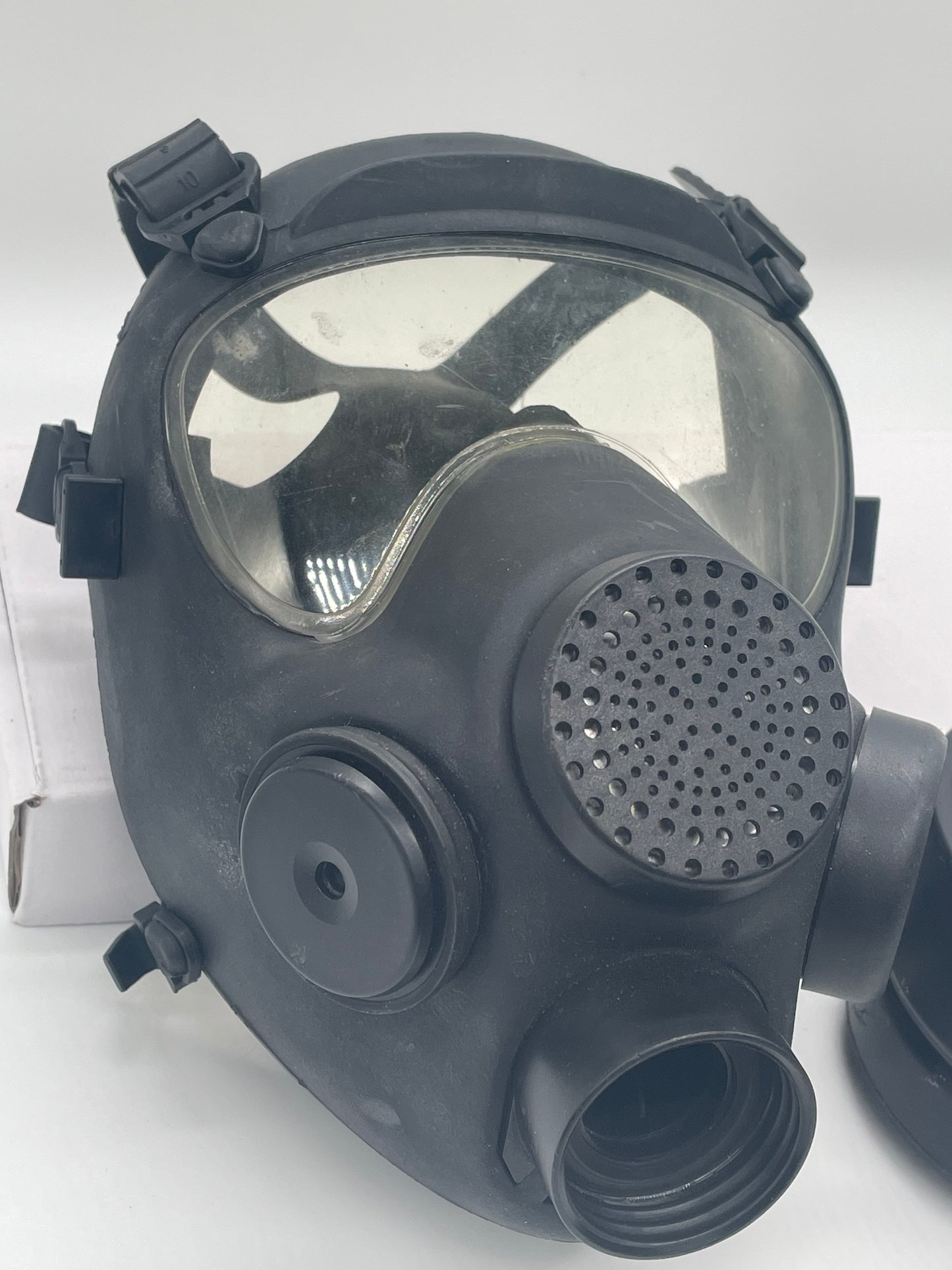 French ARF-A NATO 40mm Gas Mask —FREE SHIPPING