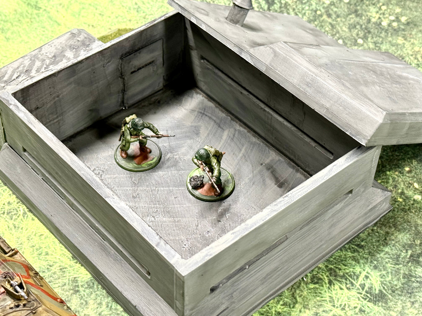 Bunker + Hetzer + Radio Opel + obstacles - LOT