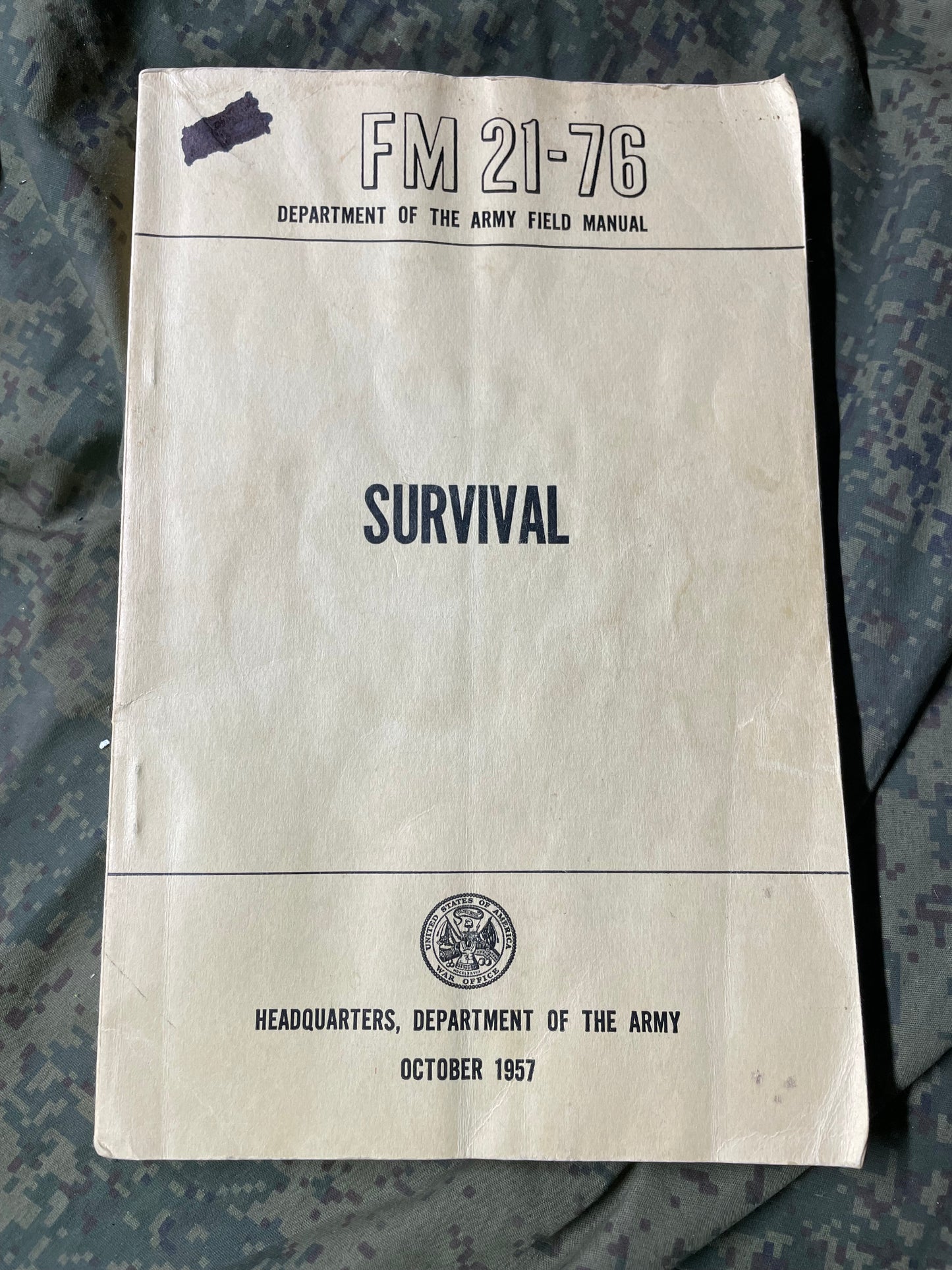 US Army - FM 21-76 - Survival - 1957 — FREE SHIPPING