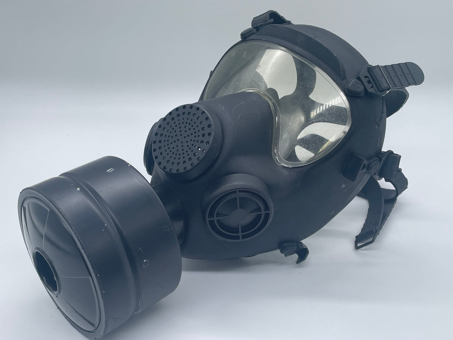 French ARF-A NATO 40mm Gas Mask —FREE SHIPPING