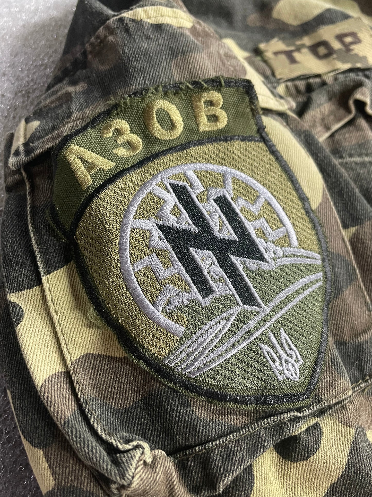 Azov Battalion Veteran Top + Cap w/patches