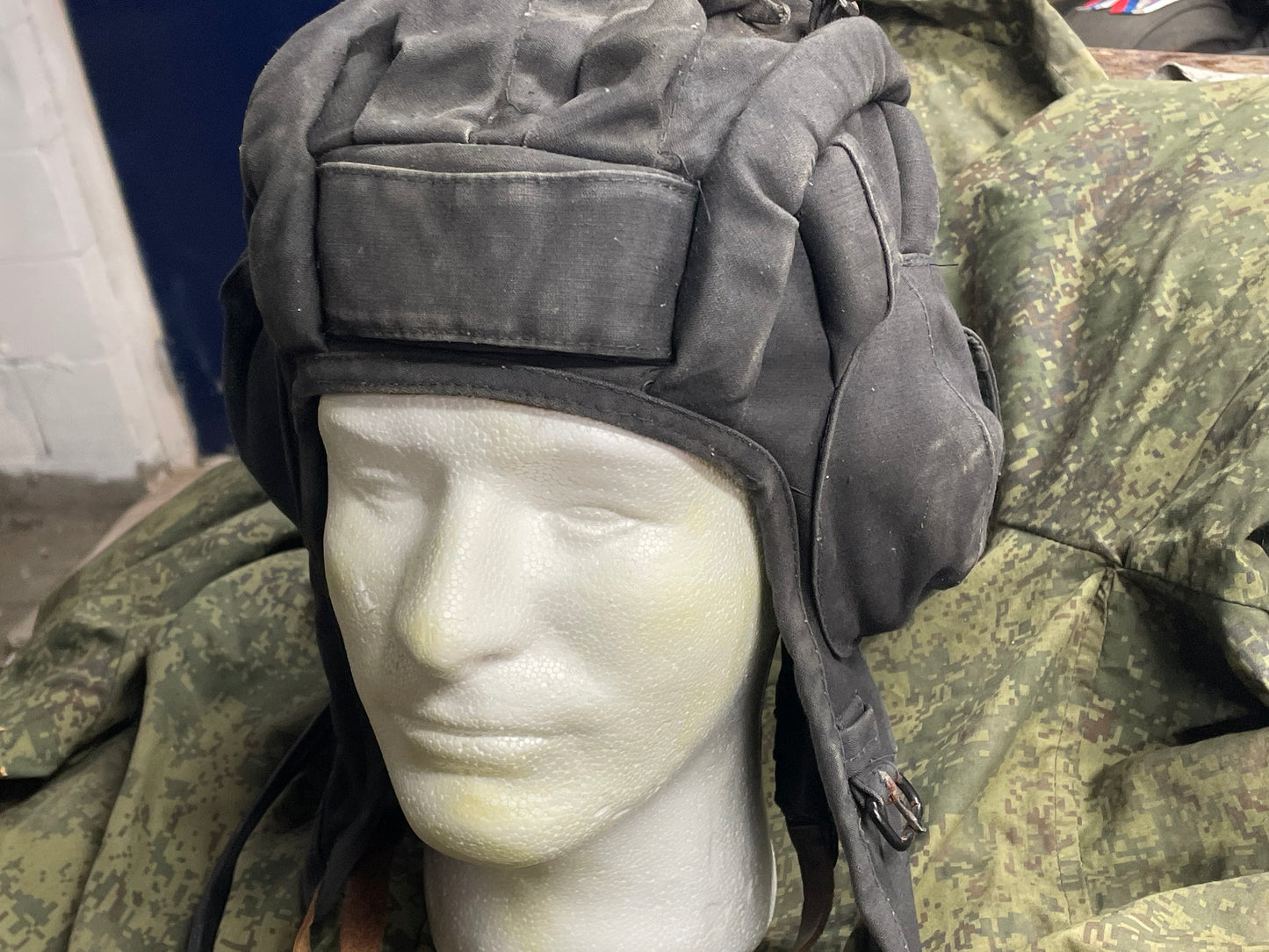 Russian Tankers Helmet w/Markings and Comms